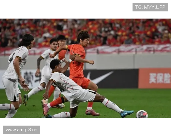 国足射正寥寥喀麦隆两红惹争议